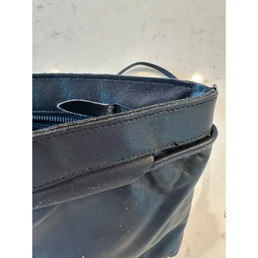 Vintage Etienne Aigner Navy Leather Mini Shoulder Bag 90’s Y2K Minimalist Purse